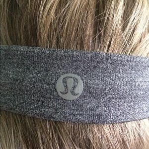 Lululemon heathered gray headband